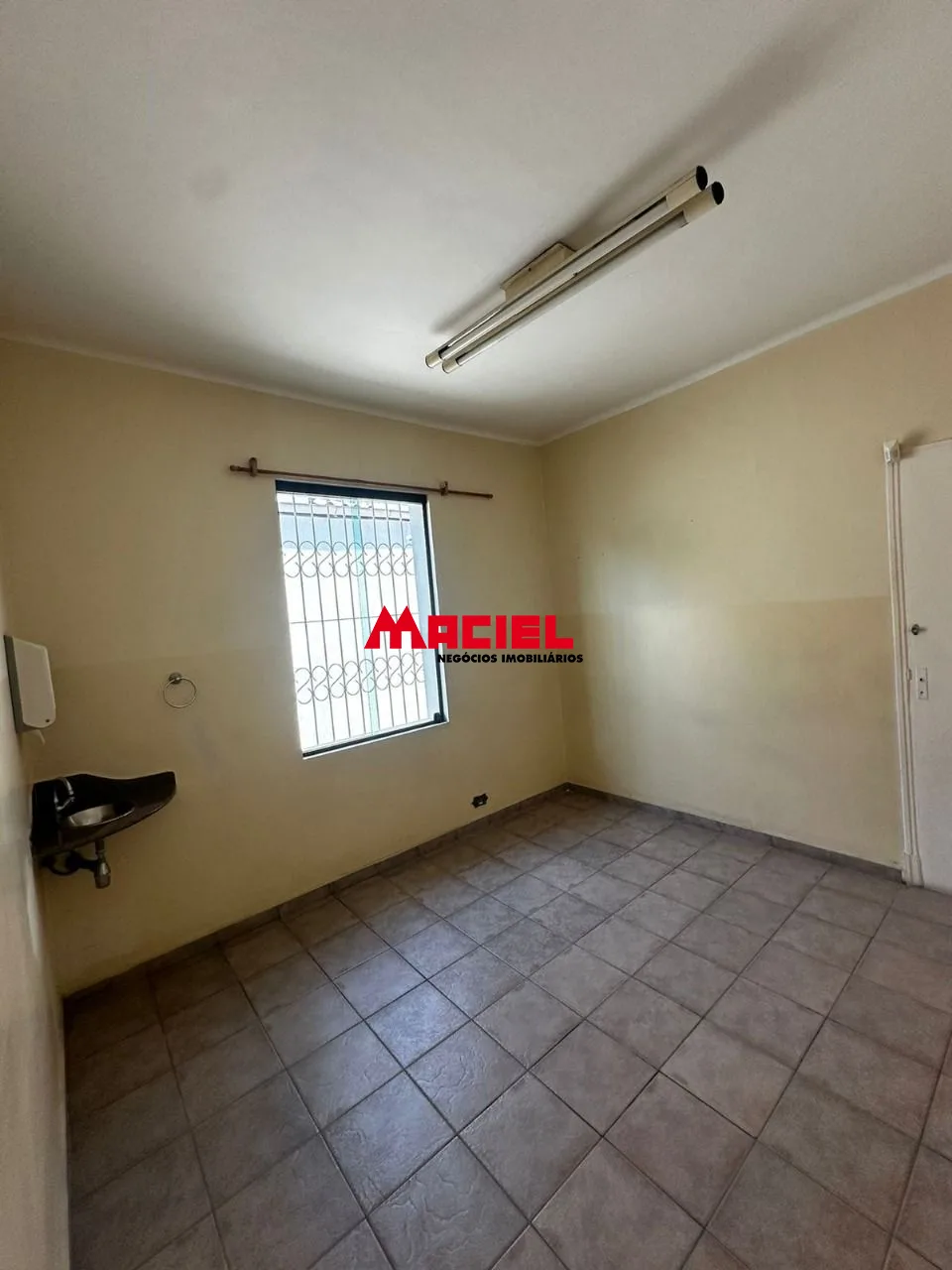 Comprar Comercial / Ponto Comercial em Taubat&eacute; R$ 1.100.000,00 - Foto 5