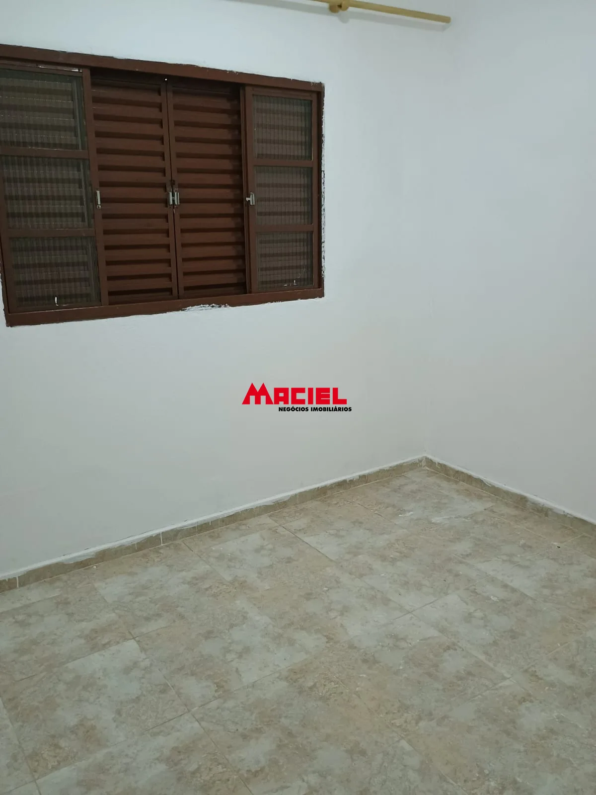 Alugar Rural / Fazenda, S&iacute;tio e Ch&aacute;cara em S&atilde;o Jos&eacute; dos Campos R$ 4.500,00 - Foto 1