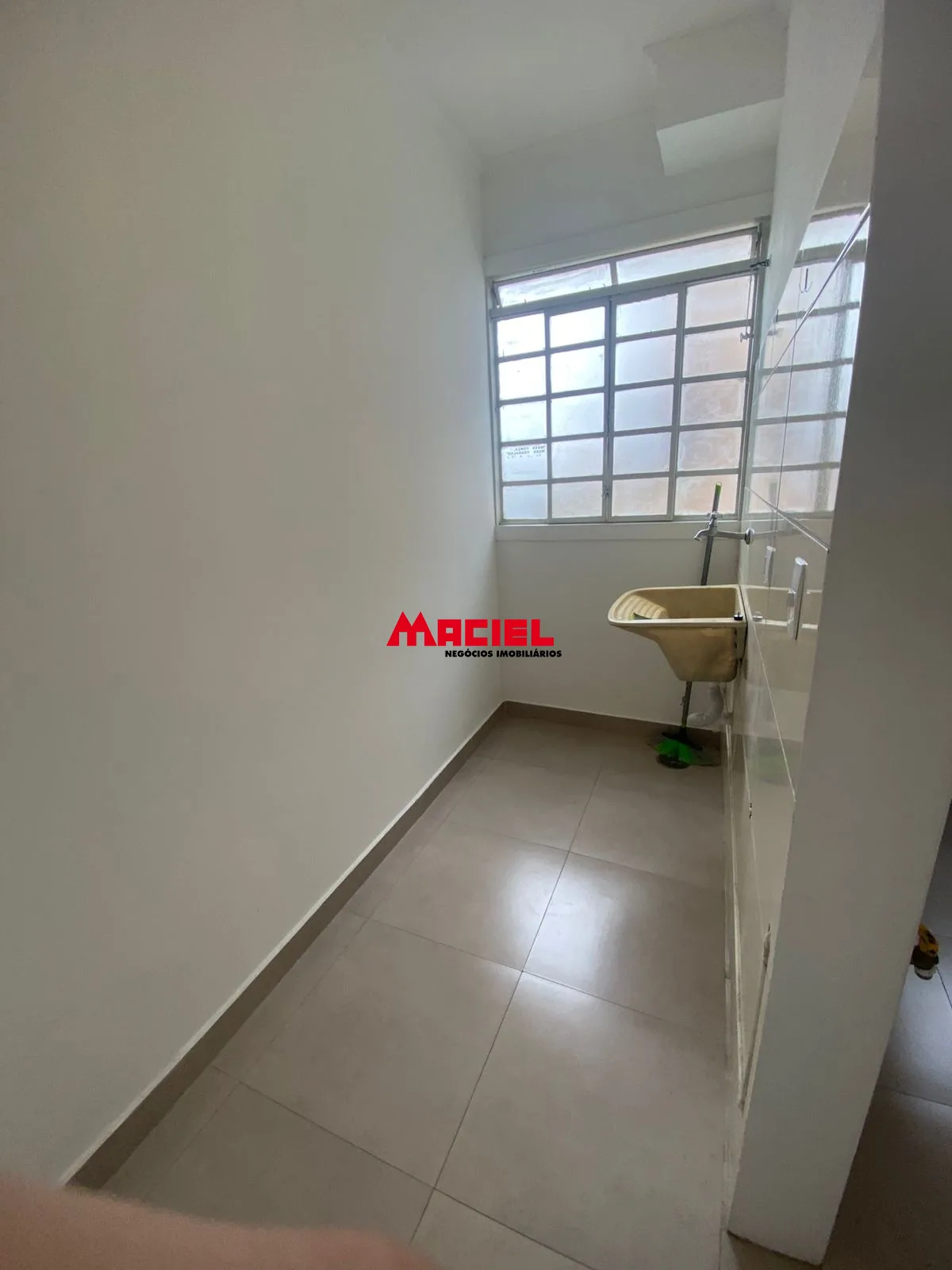 Comprar Apartamento / Padr&atilde;o em S&atilde;o Jos&eacute; dos Campos R$ 288.000,00 - Foto 11