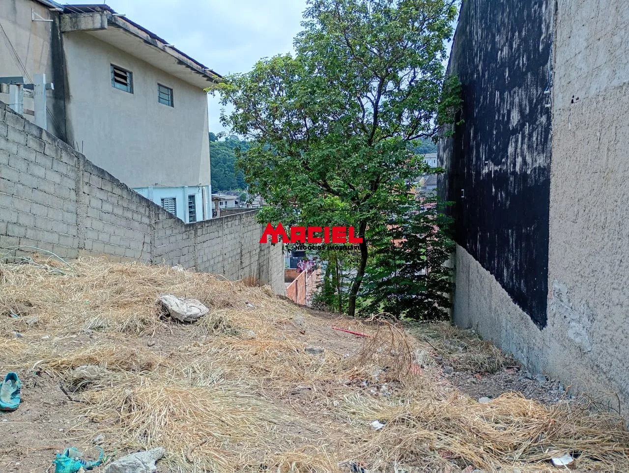 Comprar Terreno / Padr&atilde;o em S&atilde;o Jos&eacute; dos Campos R$ 170.000,00 - Foto 1