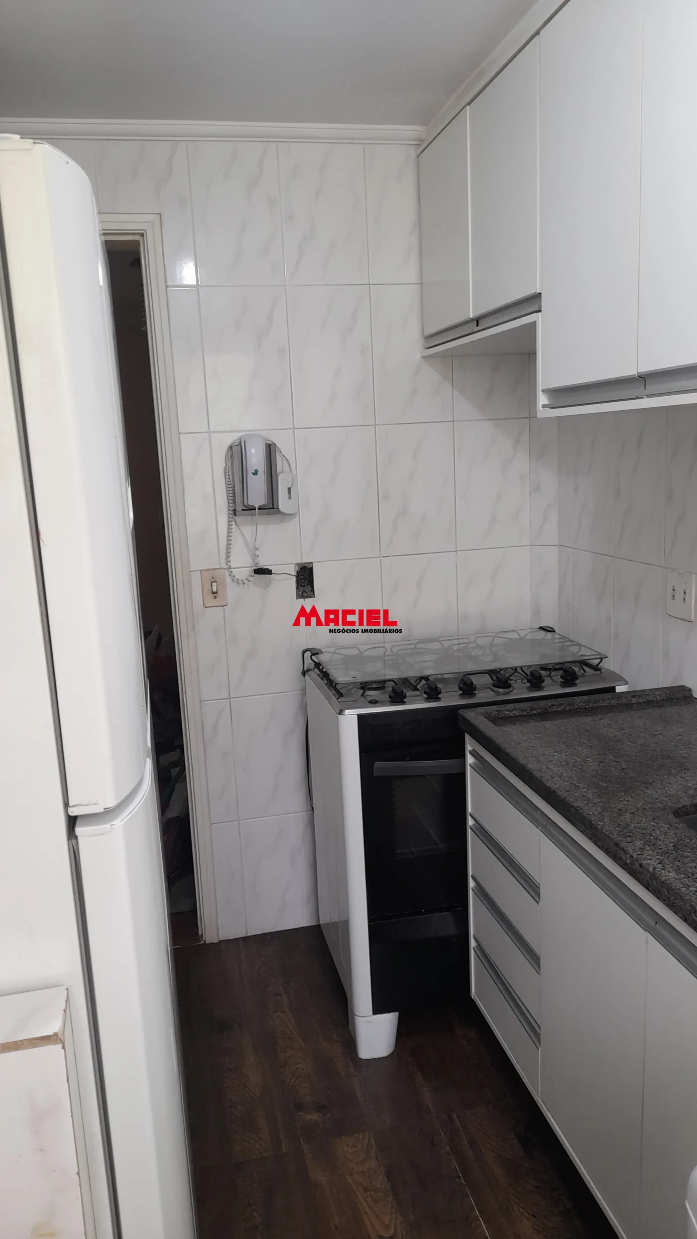 Comprar Apartamento / Padr&atilde;o em S&atilde;o Jos&eacute; dos Campos R$ 365.000,00 - Foto 12