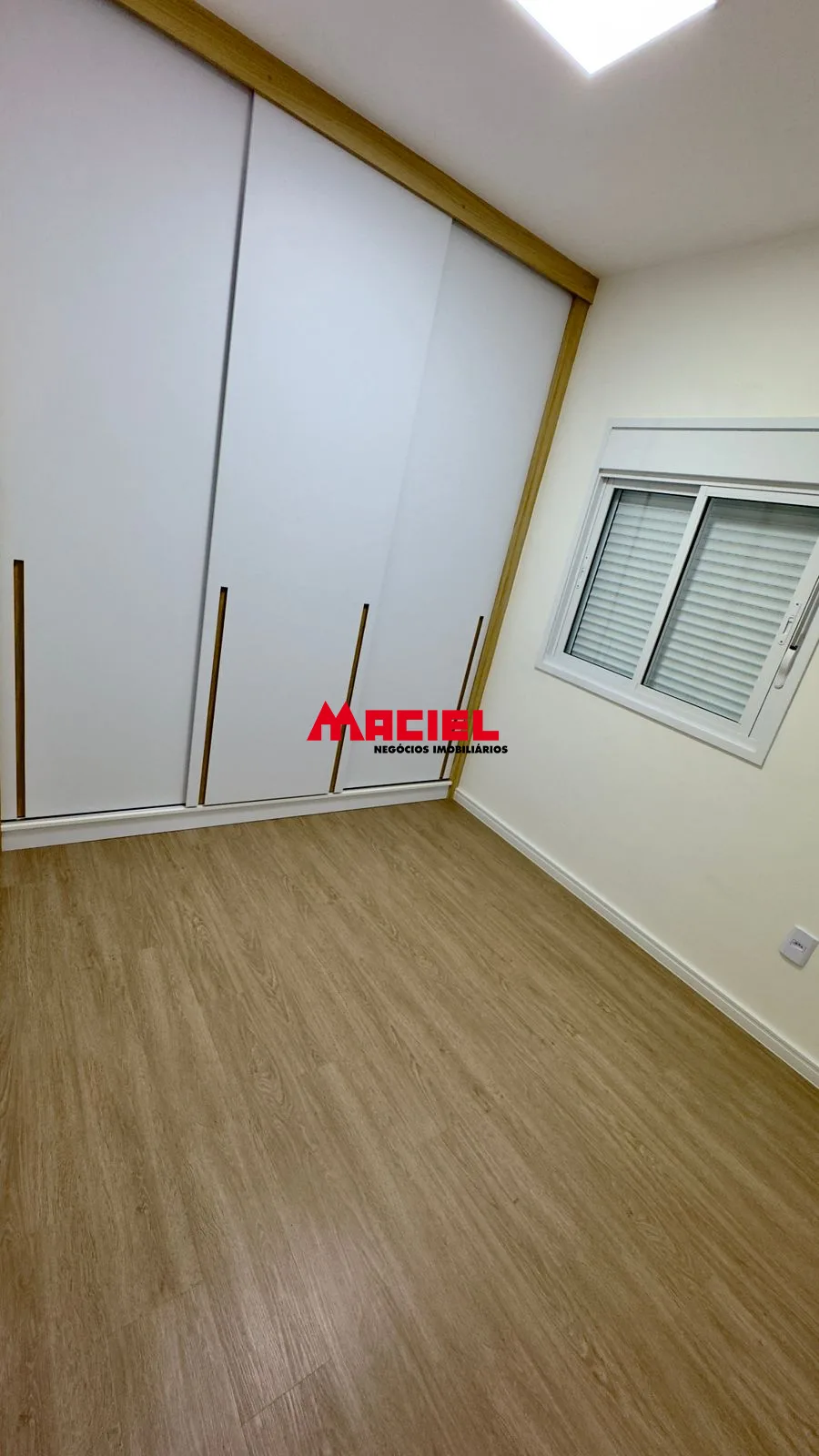 Alugar Apartamento / Padr&atilde;o em Jacare&iacute; R$ 4.200,00 - Foto 1