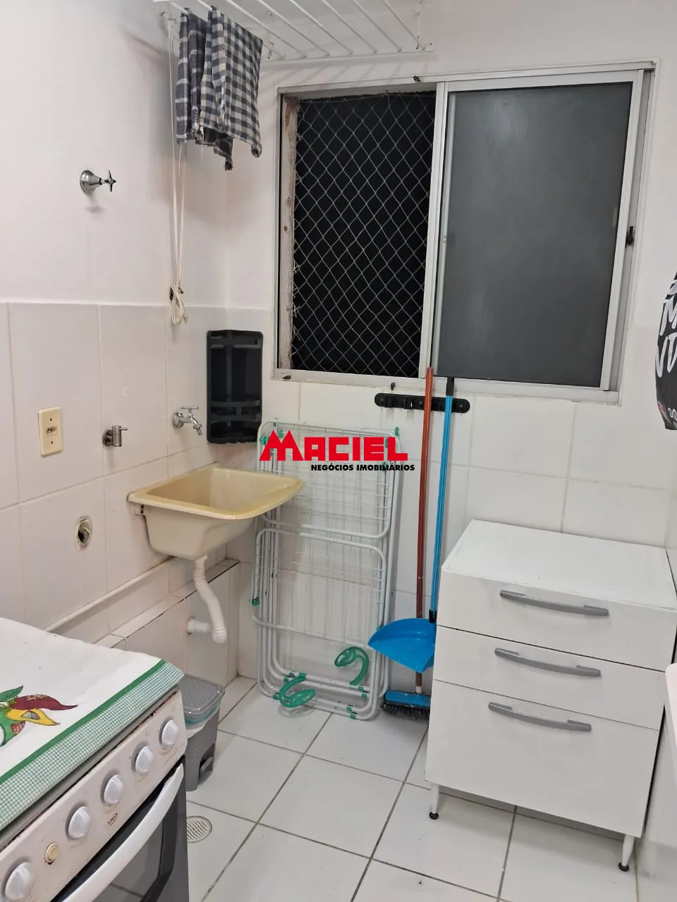 Alugar Apartamento / Padr&atilde;o em S&atilde;o Jos&eacute; dos Campos R$ 1.600,00 - Foto 11