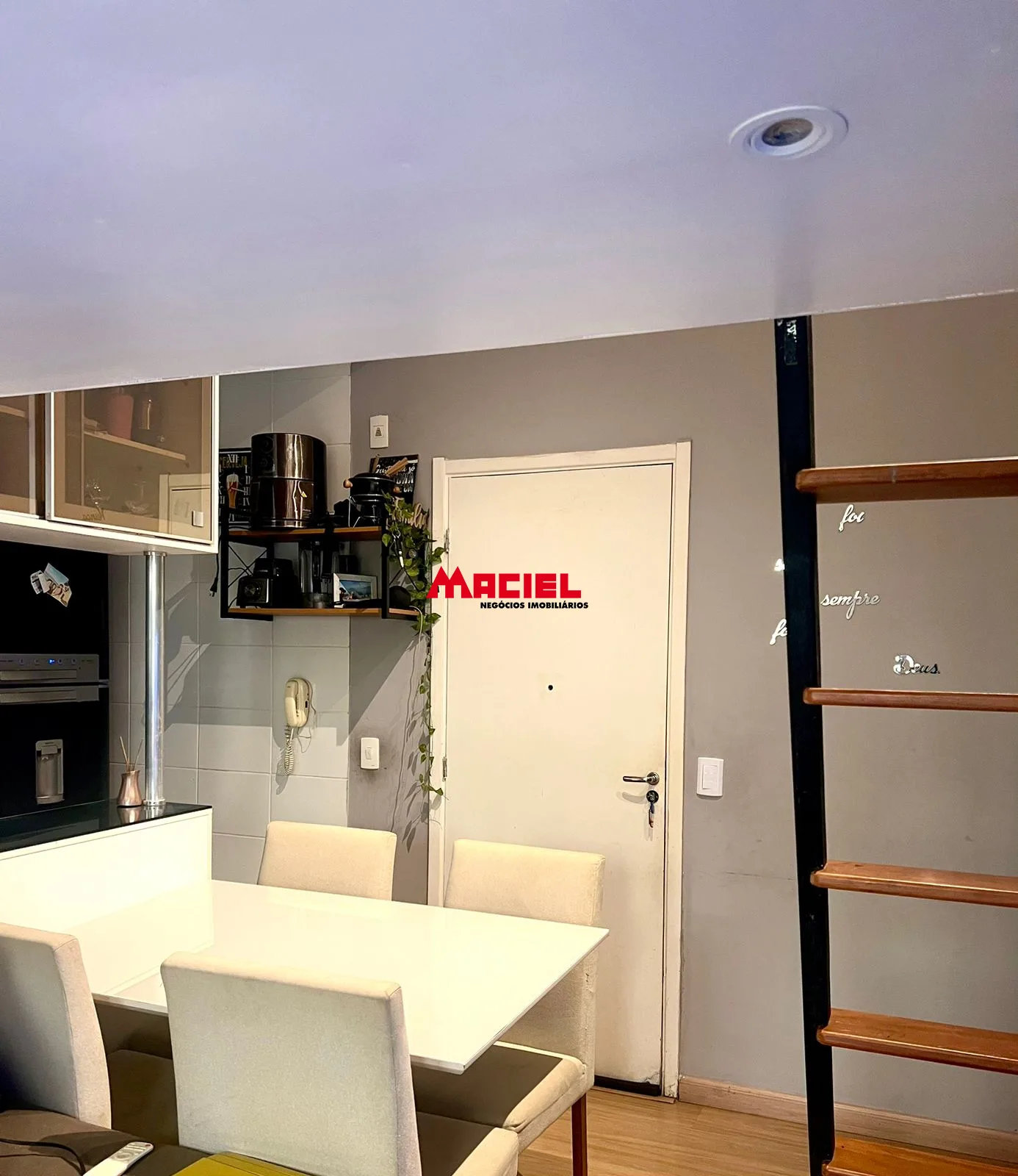 Comprar Apartamento / Padr&atilde;o em S&atilde;o Jos&eacute; dos Campos R$ 425.000,00 - Foto 9