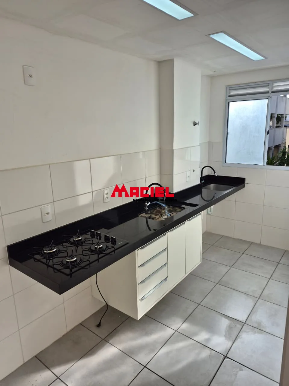 Alugar Apartamento / Padr&atilde;o em S&atilde;o Jos&eacute; dos Campos R$ 2.000,00 - Foto 3