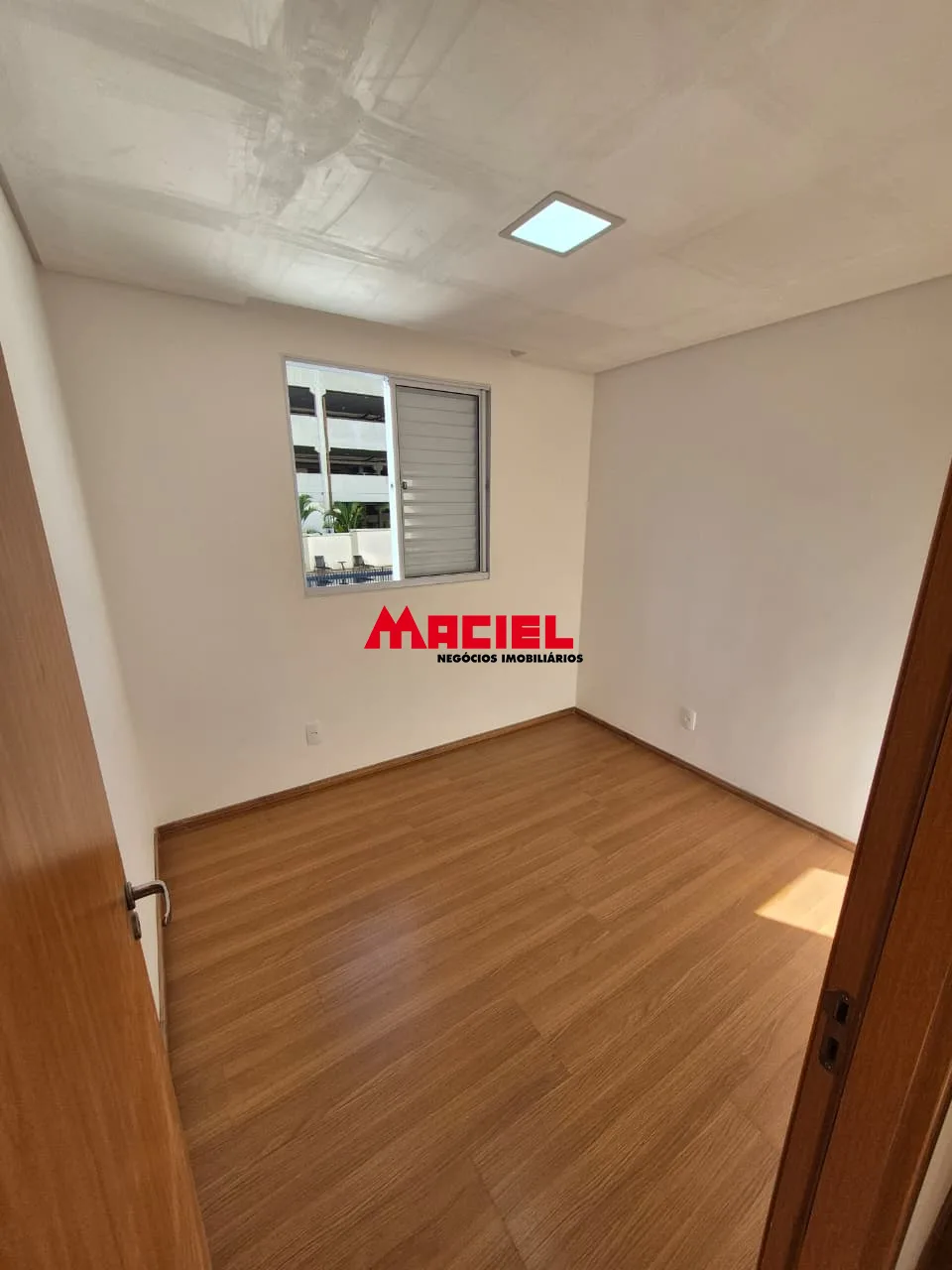 Alugar Apartamento / Padr&atilde;o em S&atilde;o Jos&eacute; dos Campos R$ 2.000,00 - Foto 6