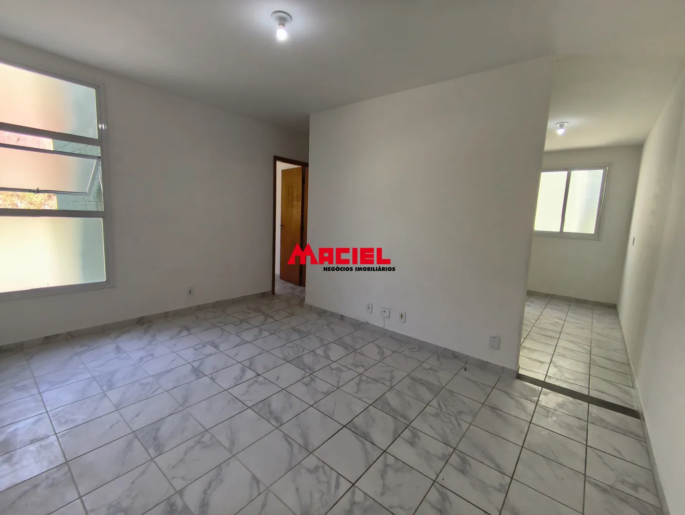 Comprar Apartamento / Padr&atilde;o em Jacare&iacute; R$ 220.000,00 - Foto 2