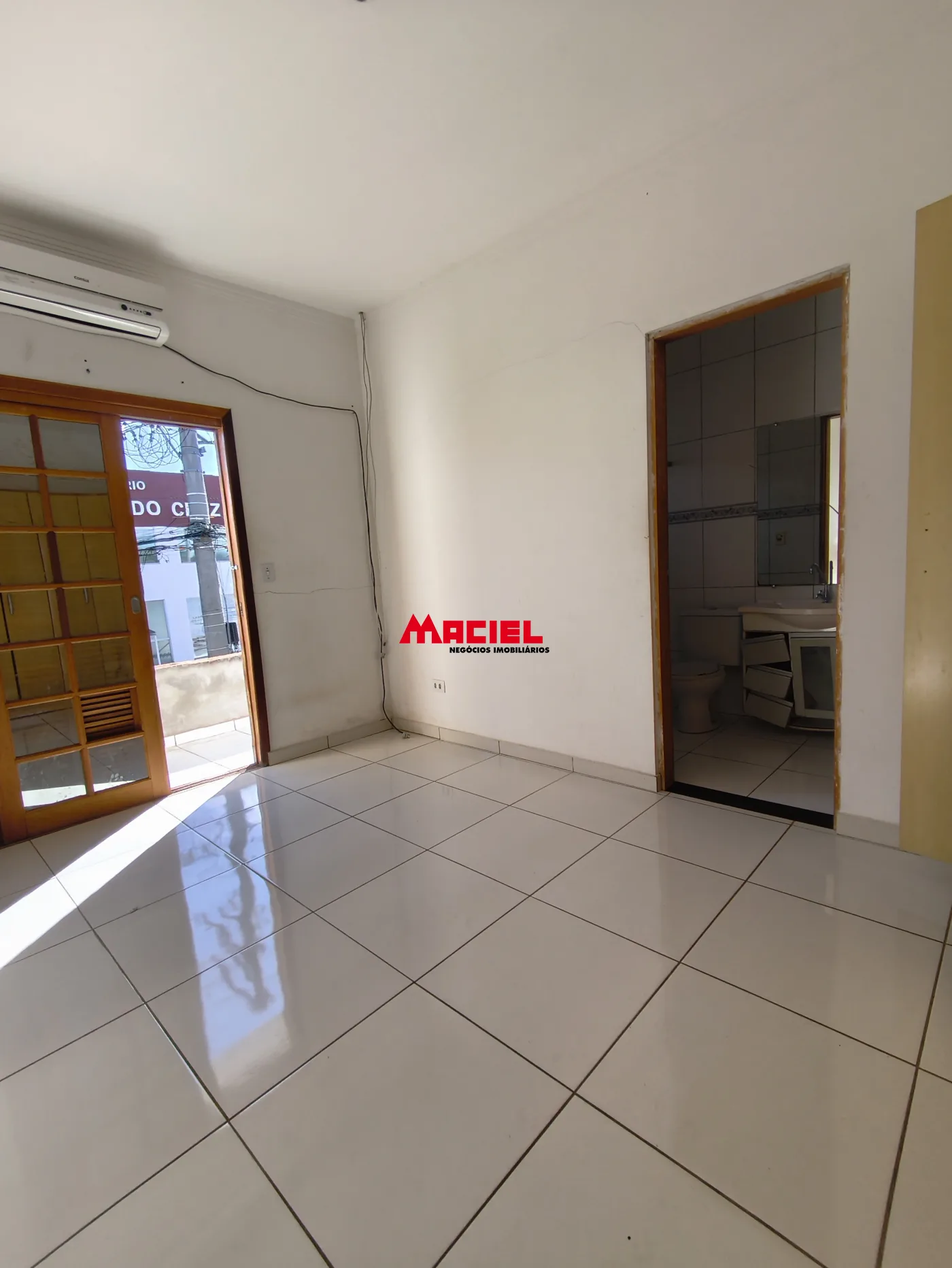 Comprar Casa / Sobrado em S&atilde;o Jos&eacute; dos Campos R$ 550.000,00 - Foto 4