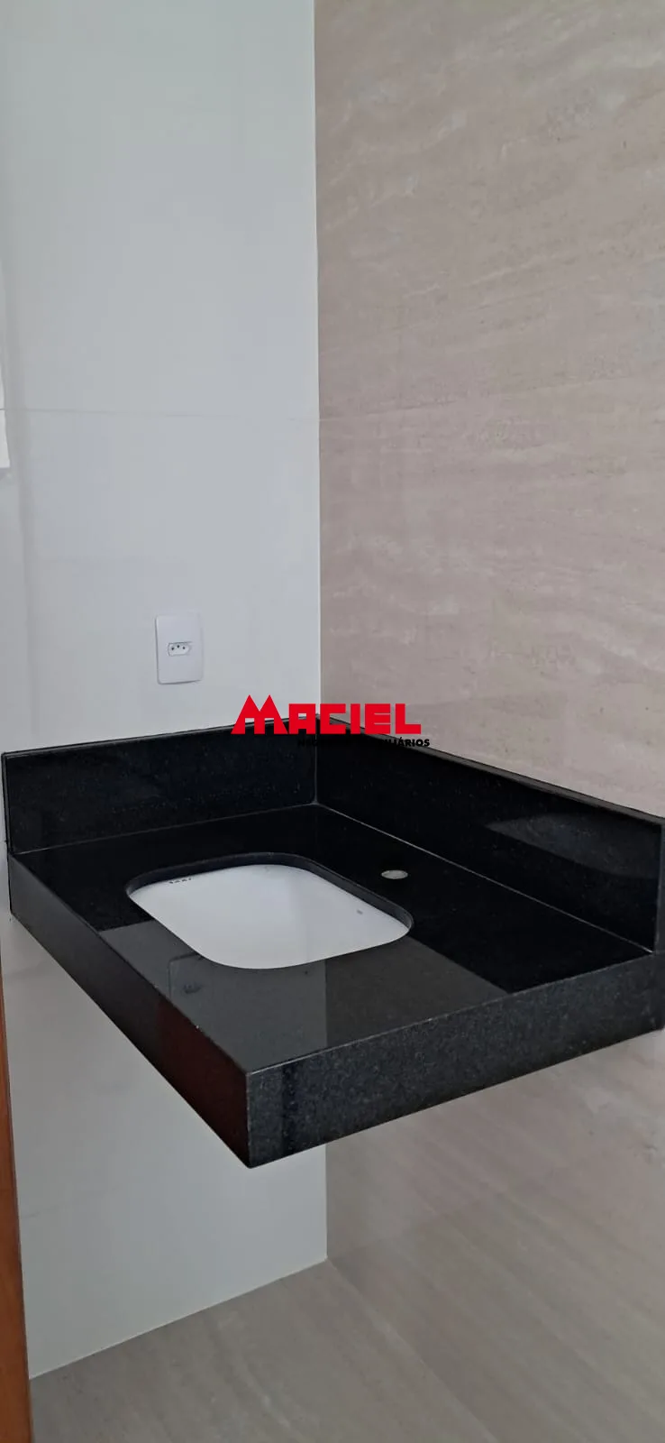 Comprar Casa / Padr&atilde;o em S&atilde;o Jos&eacute; dos Campos R$ 910.000,00 - Foto 1