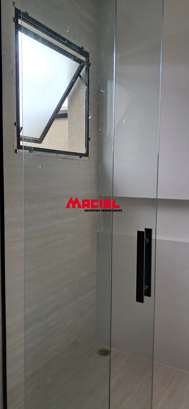 Comprar Casa / Padr&atilde;o em S&atilde;o Jos&eacute; dos Campos R$ 910.000,00 - Foto 2