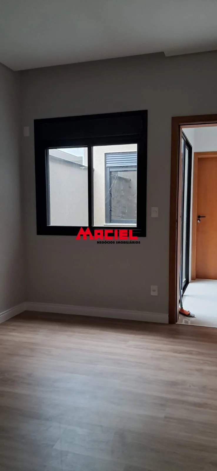Comprar Casa / Padr&atilde;o em S&atilde;o Jos&eacute; dos Campos R$ 910.000,00 - Foto 3