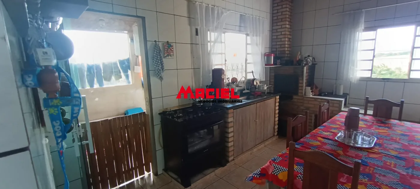 Comprar Casa / Padr&atilde;o em S&atilde;o Jos&eacute; dos Campos R$ 750.000,00 - Foto 13