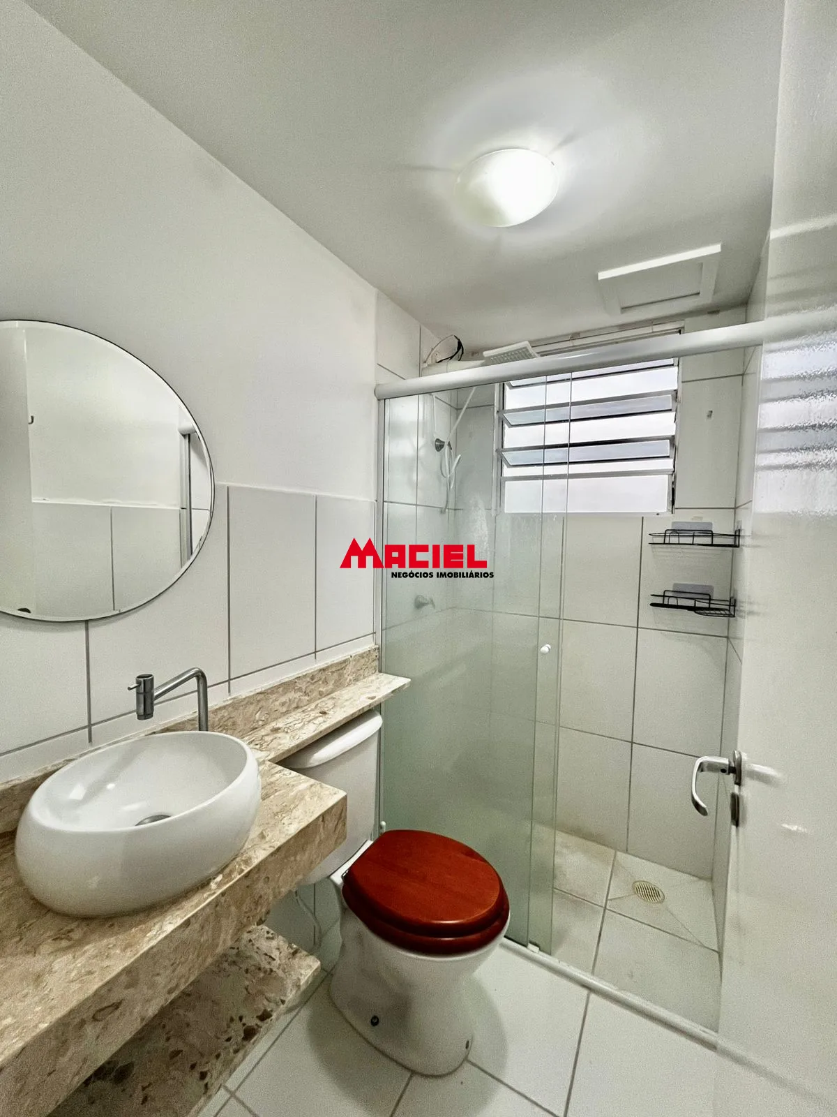 Alugar Apartamento / Padr&atilde;o em S&atilde;o Jos&eacute; dos Campos R$ 1.600,00 - Foto 4