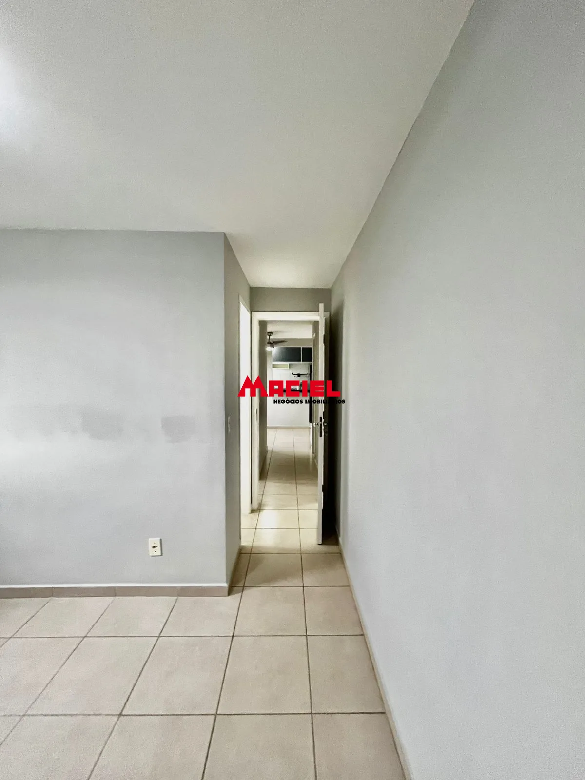 Alugar Apartamento / Padr&atilde;o em S&atilde;o Jos&eacute; dos Campos R$ 1.600,00 - Foto 5