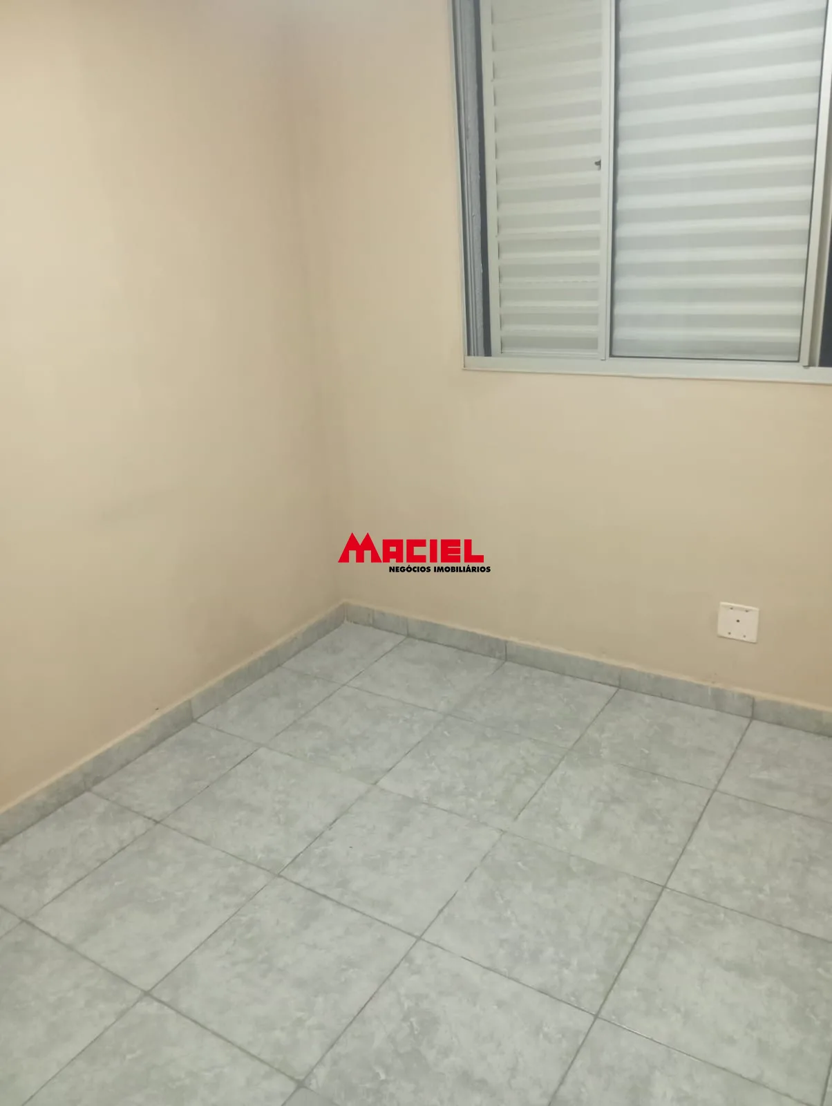 Alugar Apartamento / Padr&atilde;o em S&atilde;o Jos&eacute; dos Campos R$ 1.400,00 - Foto 8
