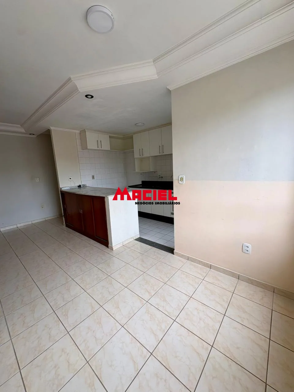 Alugar Apartamento / Padr&atilde;o em S&atilde;o Jos&eacute; dos Campos R$ 2.000,00 - Foto 2