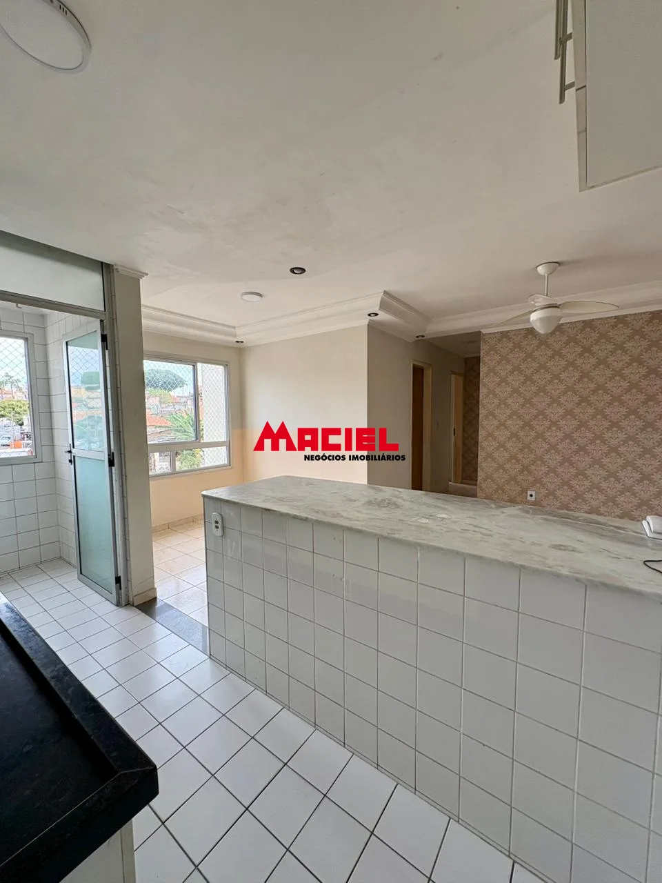 Alugar Apartamento / Padr&atilde;o em S&atilde;o Jos&eacute; dos Campos R$ 2.000,00 - Foto 3