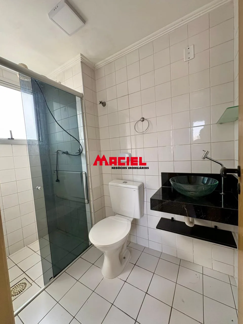 Alugar Apartamento / Padr&atilde;o em S&atilde;o Jos&eacute; dos Campos R$ 2.000,00 - Foto 8