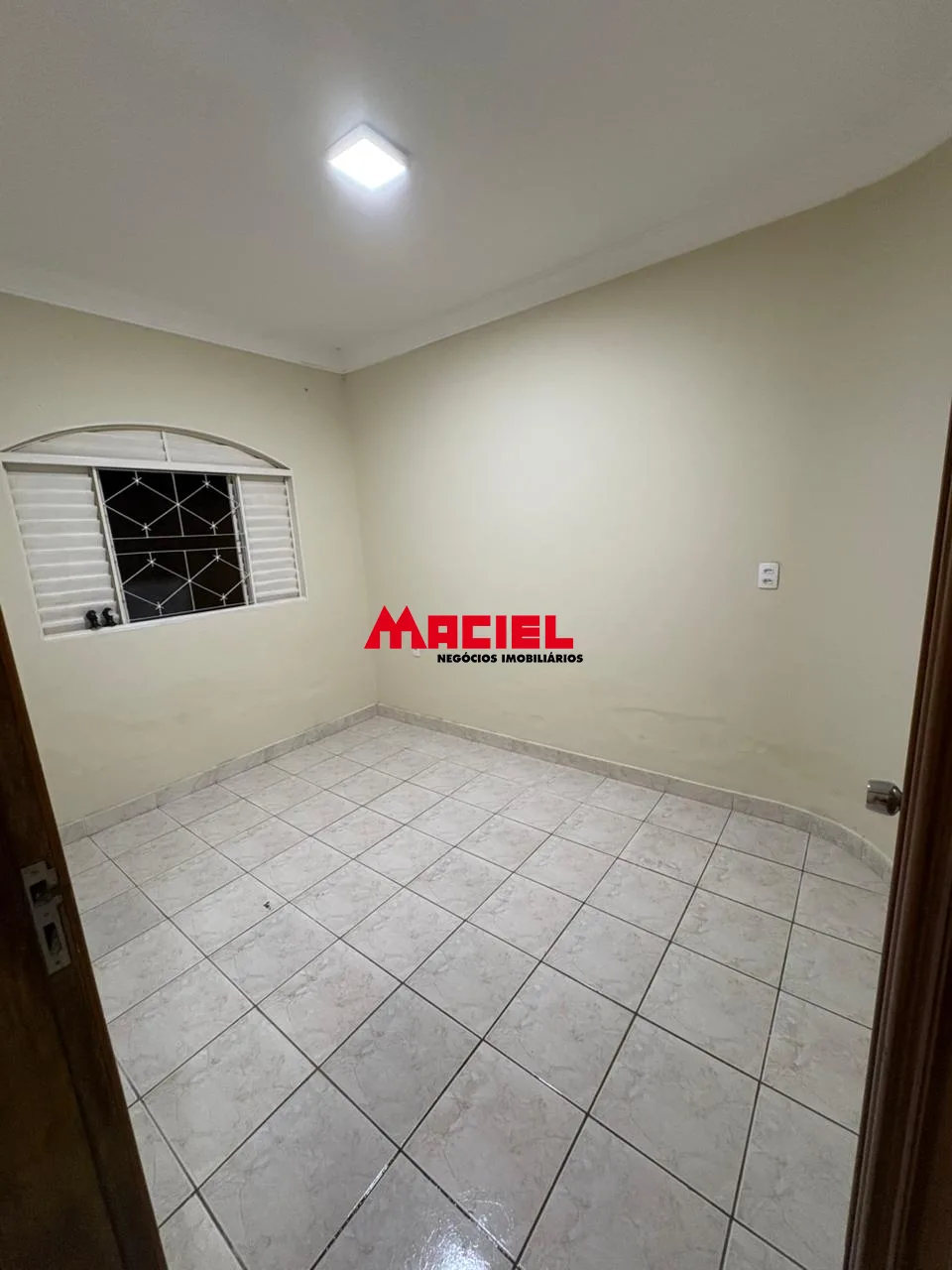 Comprar Casa / Padr&atilde;o em S&atilde;o Jos&eacute; dos Campos R$ 750.000,00 - Foto 10