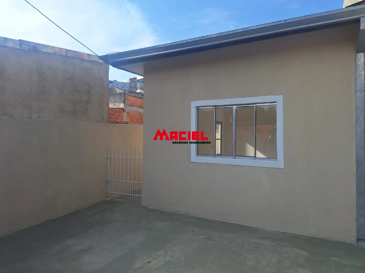 Comprar Casa / Padr&atilde;o em S&atilde;o Jos&eacute; dos Campos R$ 394.000,00 - Foto 1