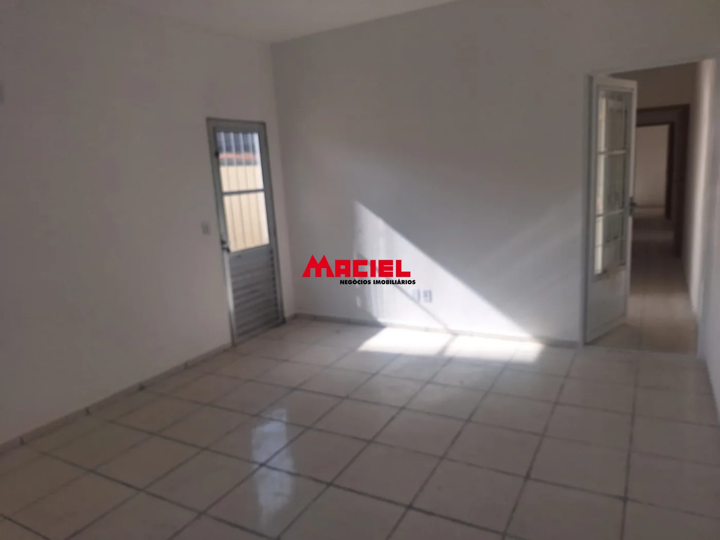Comprar Casa / Padr&atilde;o em S&atilde;o Jos&eacute; dos Campos R$ 394.000,00 - Foto 4