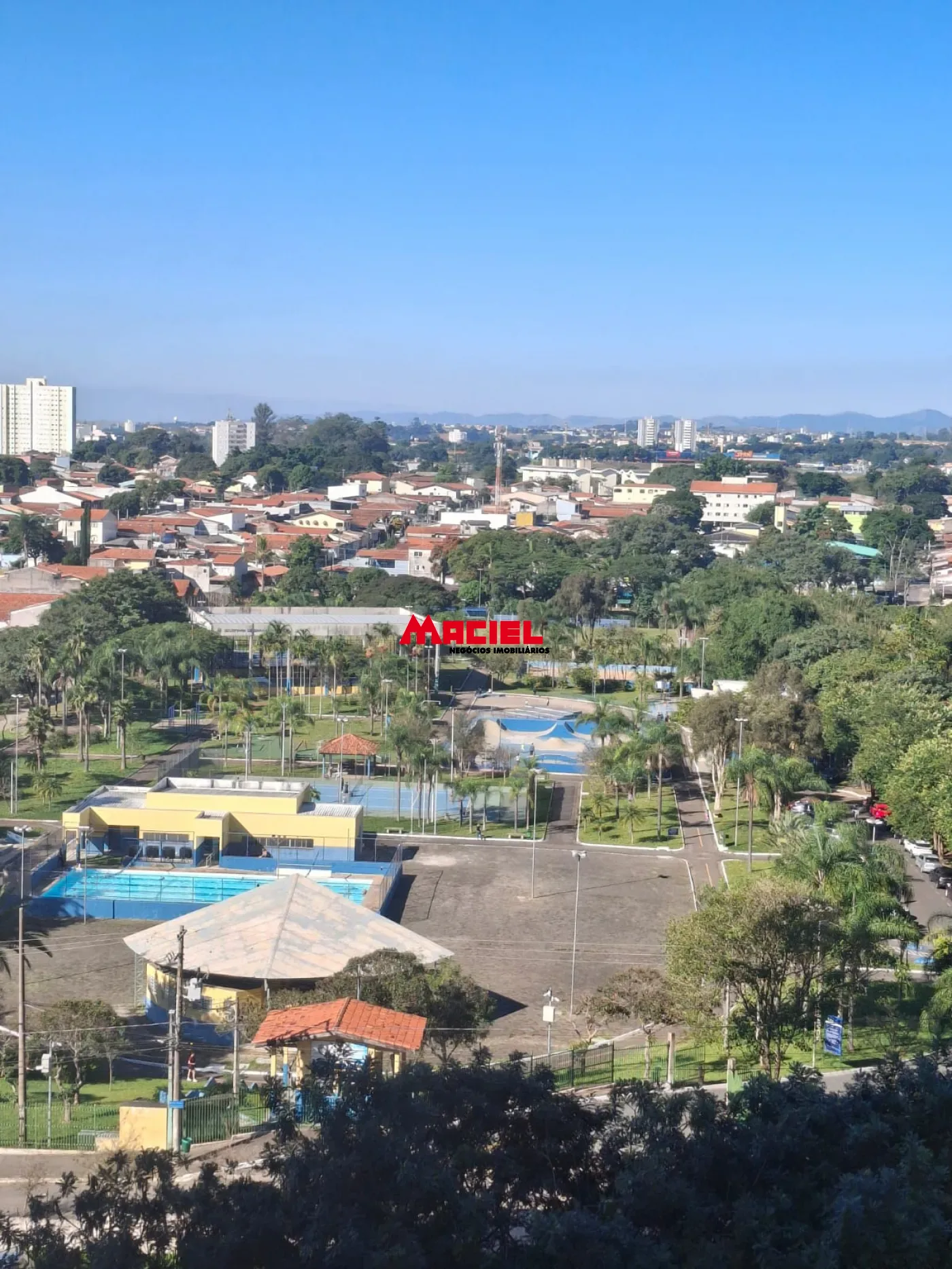 Alugar Apartamento / Padr&atilde;o em S&atilde;o Jos&eacute; dos Campos R$ 3.100,00 - Foto 1