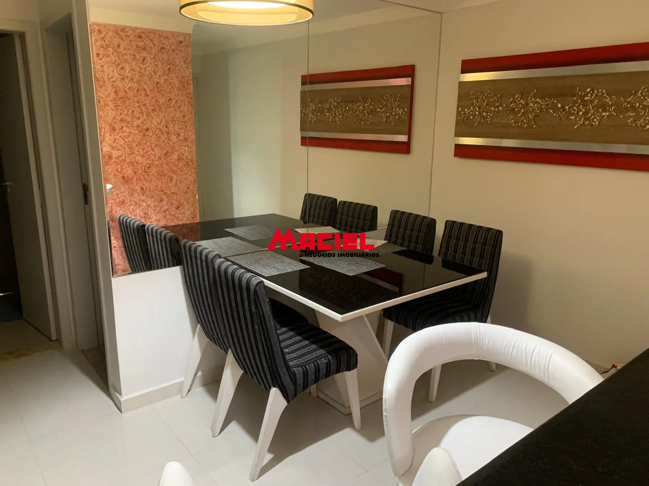 Comprar Apartamento / Padr&atilde;o em S&atilde;o Jos&eacute; dos Campos R$ 375.000,00 - Foto 3