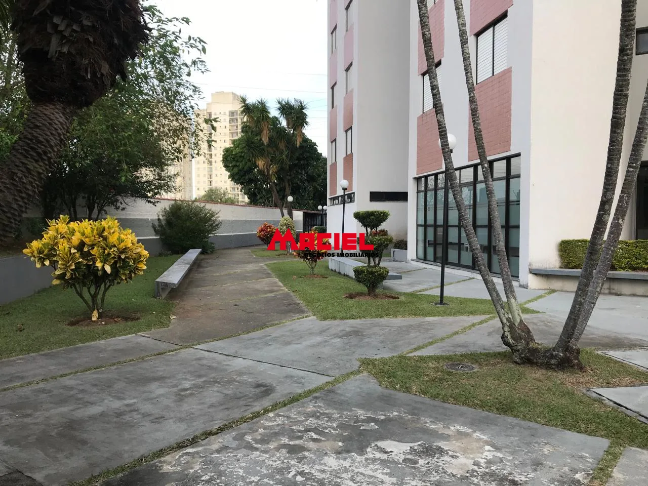 Alugar Apartamento / Padr&atilde;o em S&atilde;o Jos&eacute; dos Campos R$ 2.500,00 - Foto 21