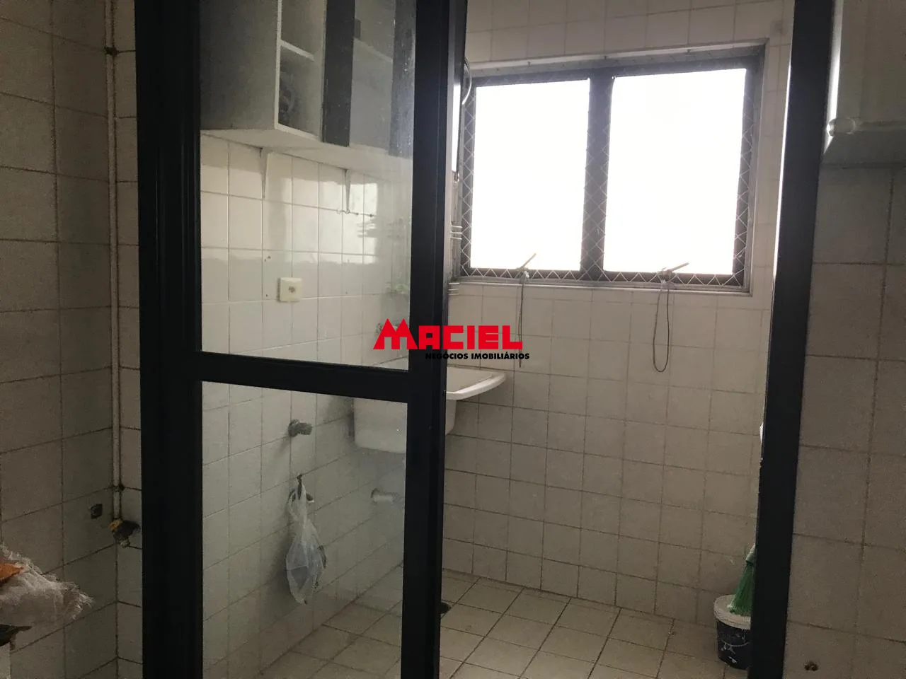 Alugar Apartamento / Padr&atilde;o em S&atilde;o Jos&eacute; dos Campos R$ 2.500,00 - Foto 28