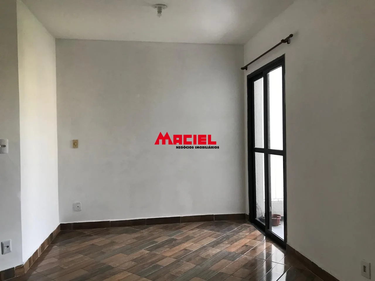 Alugar Apartamento / Padr&atilde;o em S&atilde;o Jos&eacute; dos Campos R$ 2.500,00 - Foto 1