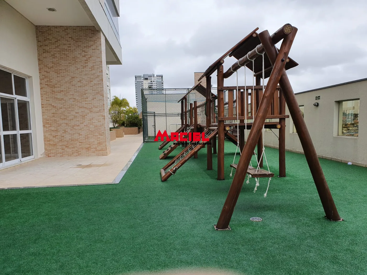 Alugar Apartamento / Padr&atilde;o em S&atilde;o Jos&eacute; dos Campos R$ 4.200,00 - Foto 23