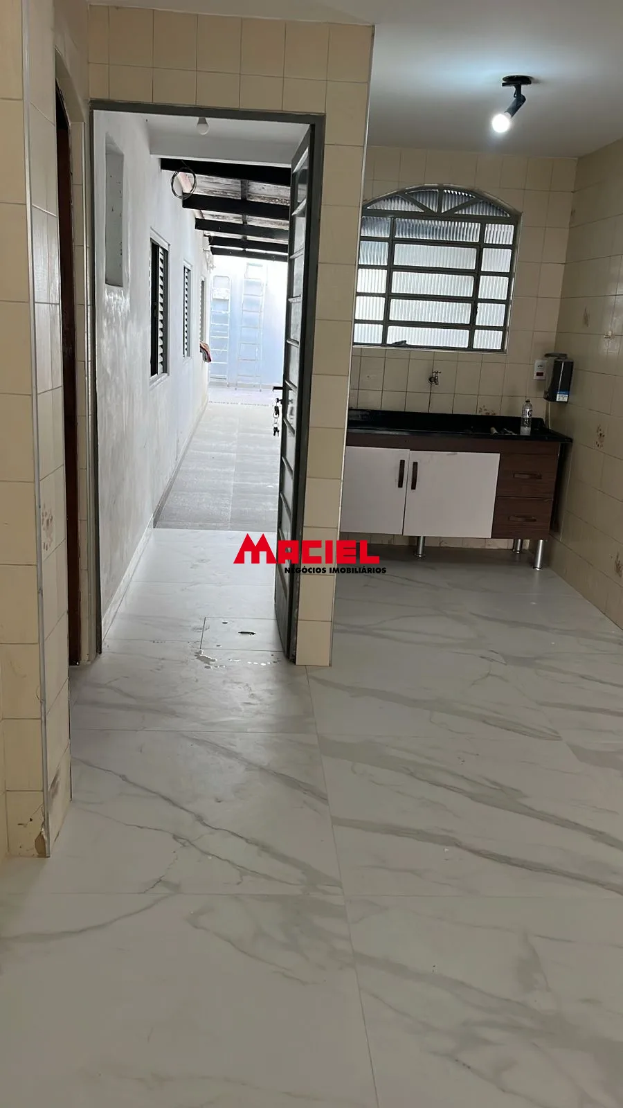 Alugar Casa / Padr&atilde;o em S&atilde;o Jos&eacute; dos Campos R$ 3.750,00 - Foto 12