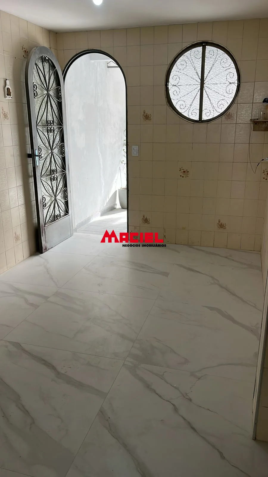Alugar Casa / Padr&atilde;o em S&atilde;o Jos&eacute; dos Campos R$ 3.750,00 - Foto 15
