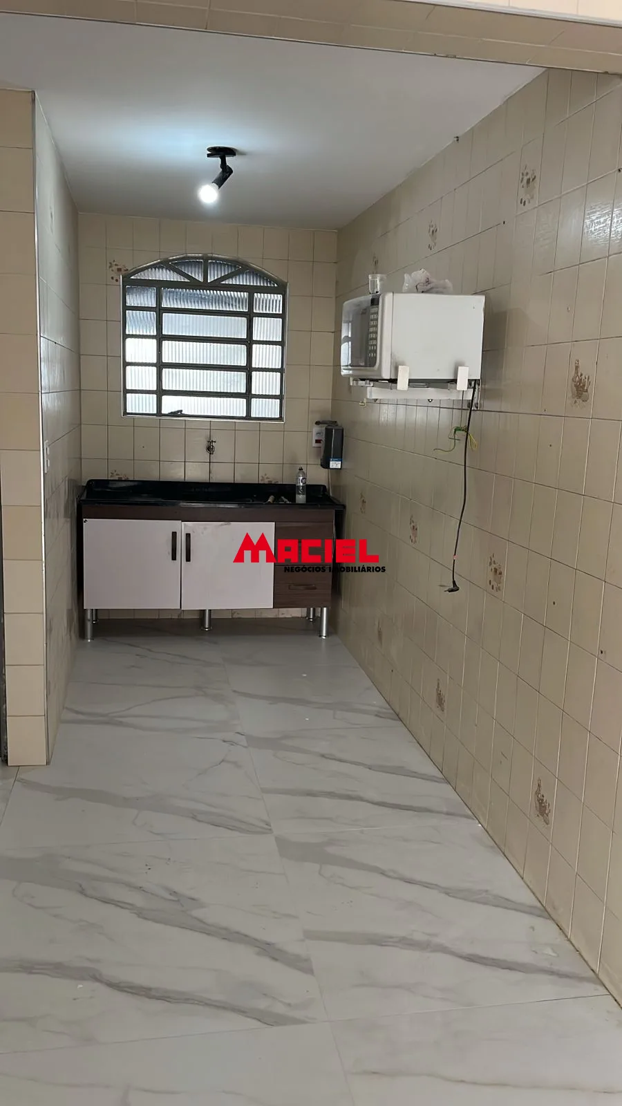 Alugar Casa / Padr&atilde;o em S&atilde;o Jos&eacute; dos Campos R$ 3.750,00 - Foto 14