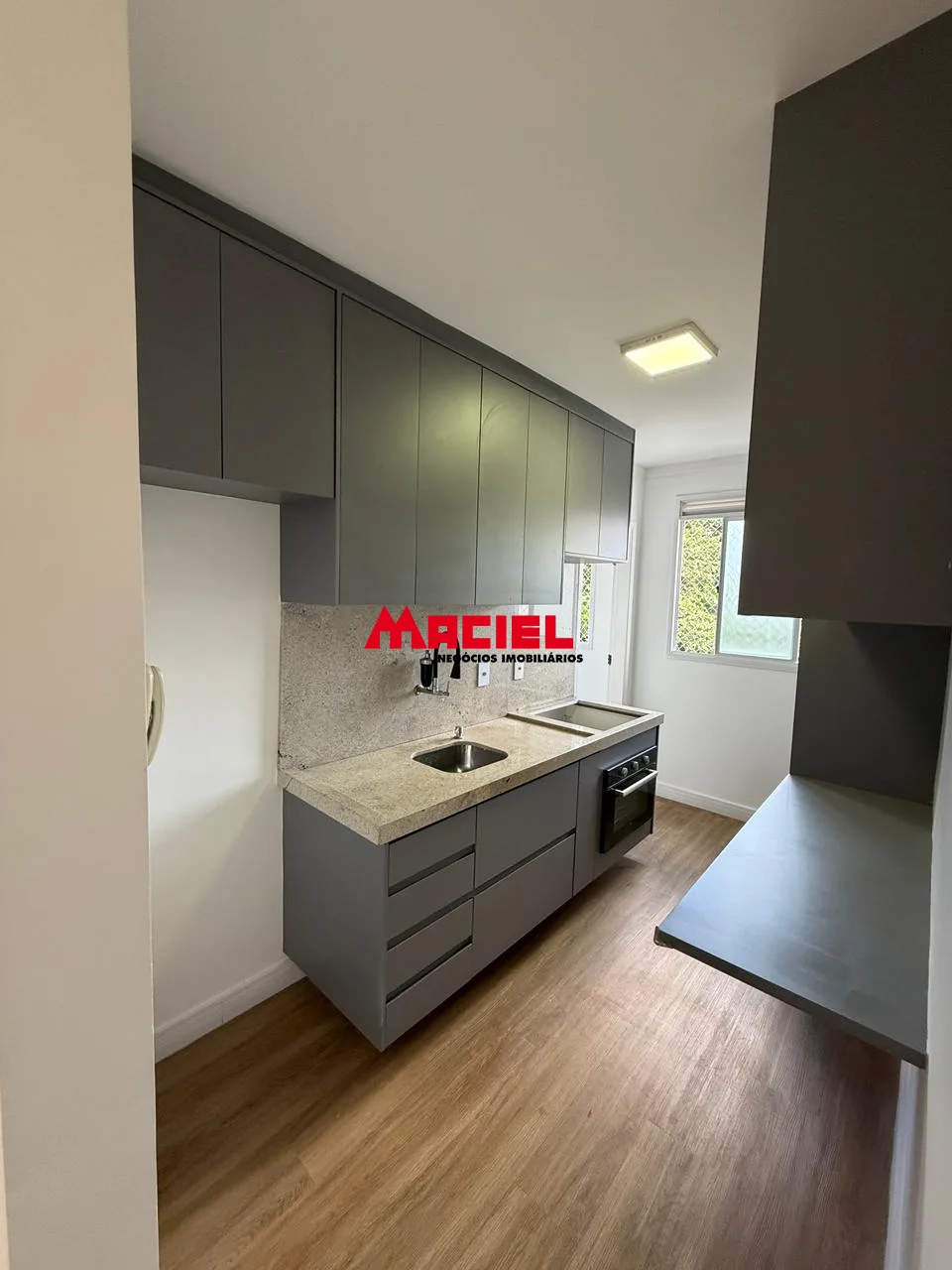 Alugar Apartamento / Padr&atilde;o em S&atilde;o Jos&eacute; dos Campos R$ 2.300,00 - Foto 9