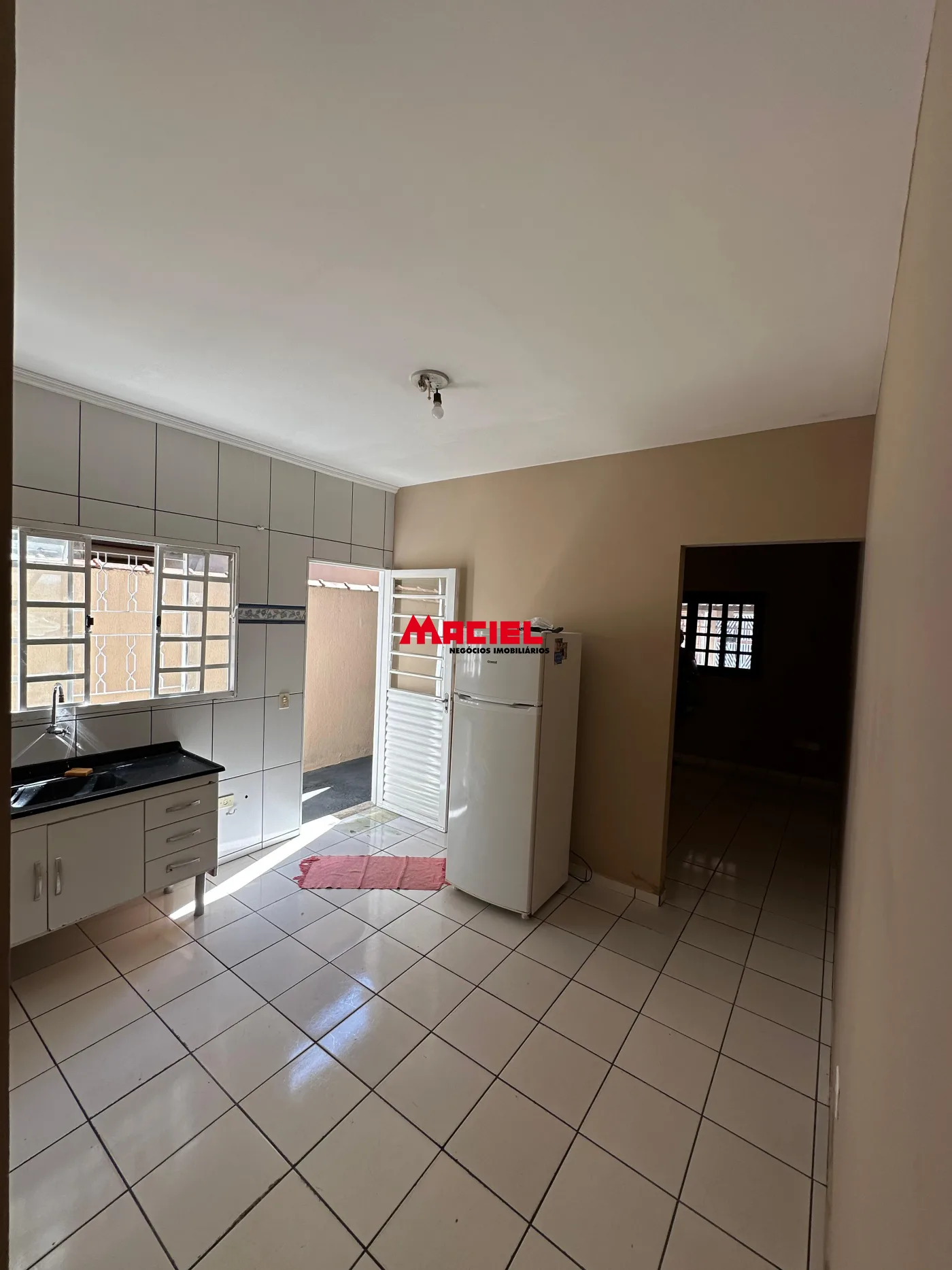 Comprar Casa / Padr&atilde;o em S&atilde;o Jos&eacute; dos Campos R$ 425.000,00 - Foto 1