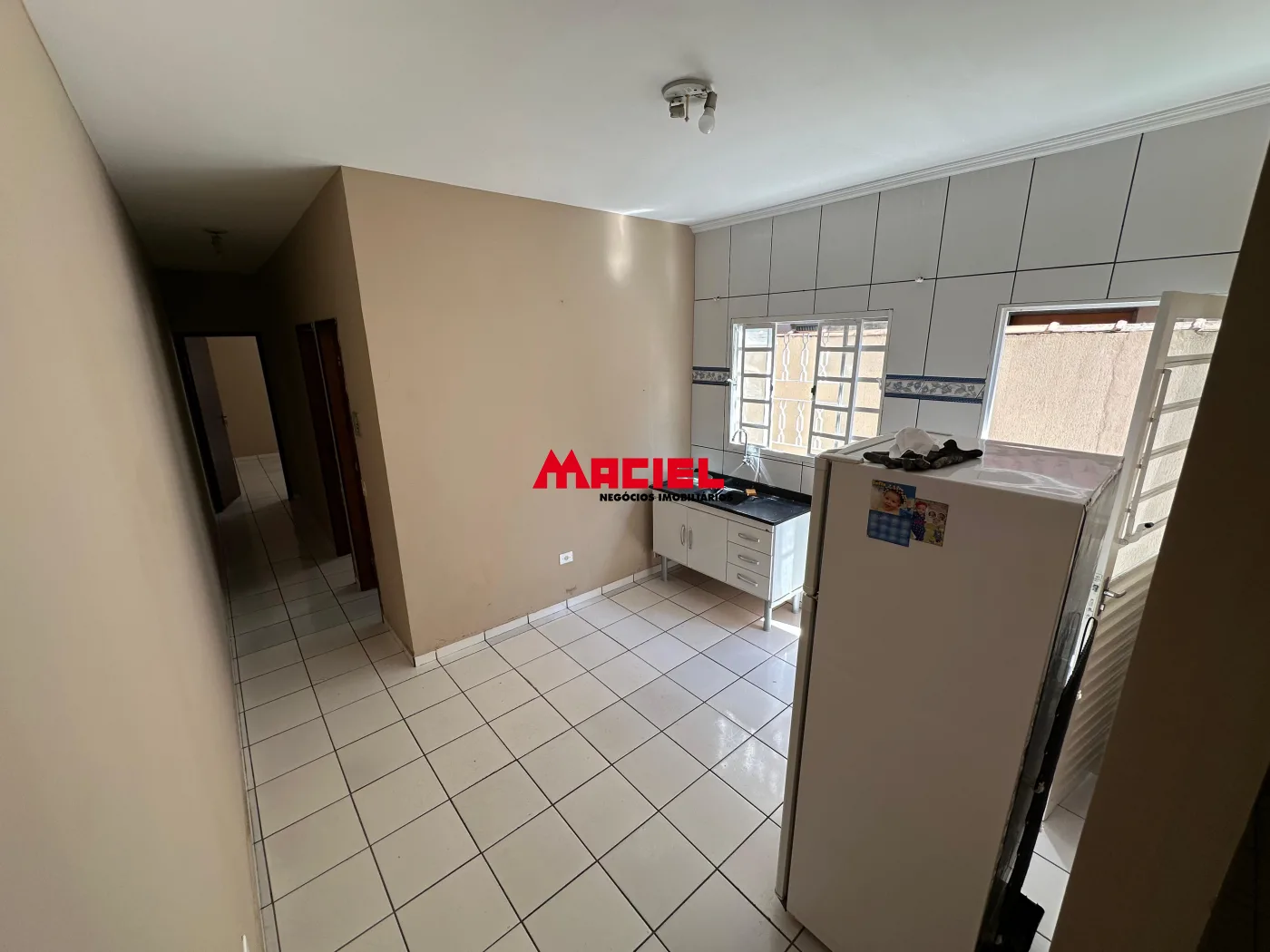 Comprar Casa / Padr&atilde;o em S&atilde;o Jos&eacute; dos Campos R$ 425.000,00 - Foto 2