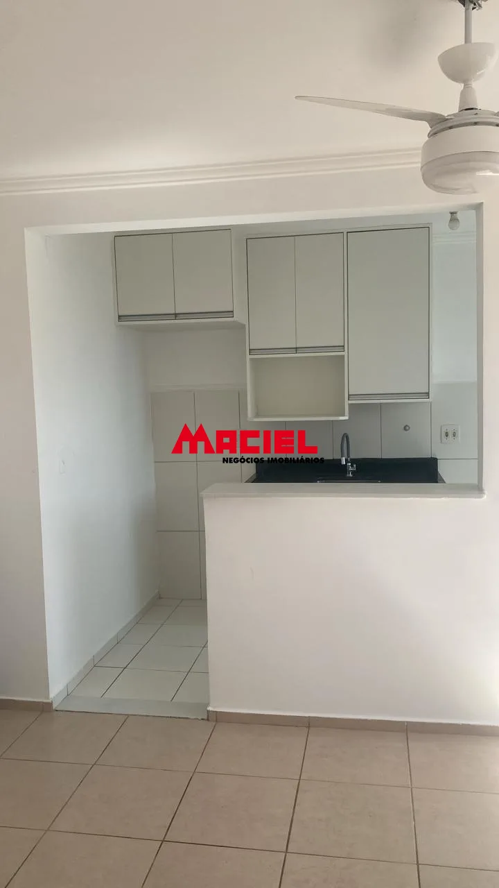 Alugar Apartamento / Padr&atilde;o em S&atilde;o Jos&eacute; dos Campos R$ 1.600,00 - Foto 16