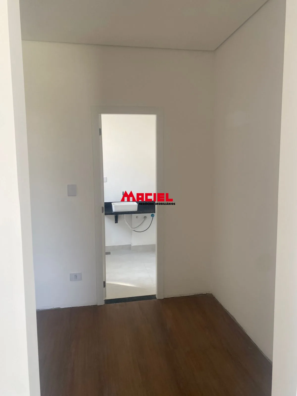 Alugar Casa / Condom&iacute;nio em S&atilde;o Jos&eacute; dos Campos R$ 7.500,00 - Foto 1