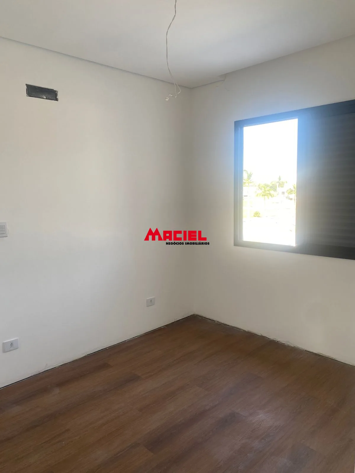 Alugar Casa / Condom&iacute;nio em S&atilde;o Jos&eacute; dos Campos R$ 7.500,00 - Foto 3