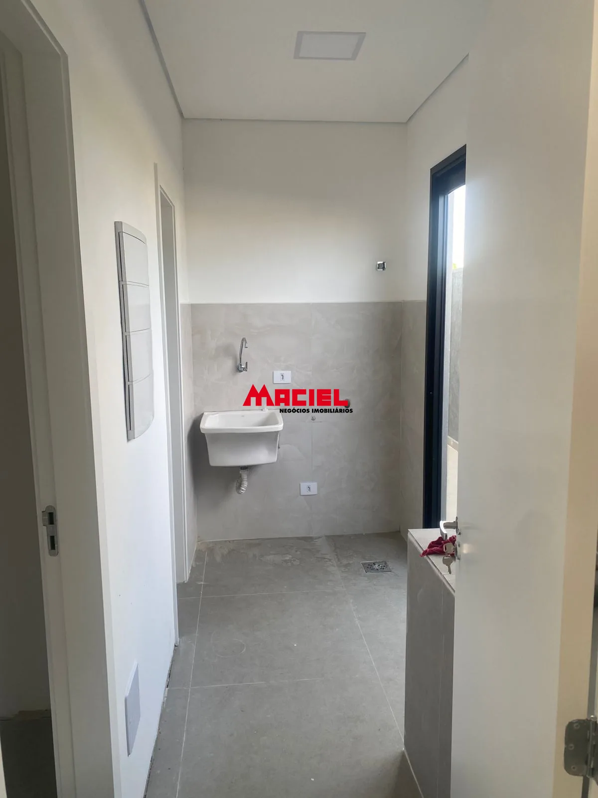 Alugar Casa / Condom&iacute;nio em S&atilde;o Jos&eacute; dos Campos R$ 7.500,00 - Foto 8