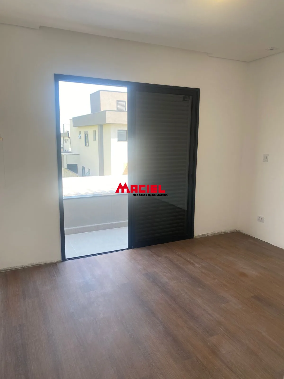Alugar Casa / Condom&iacute;nio em S&atilde;o Jos&eacute; dos Campos R$ 7.500,00 - Foto 14