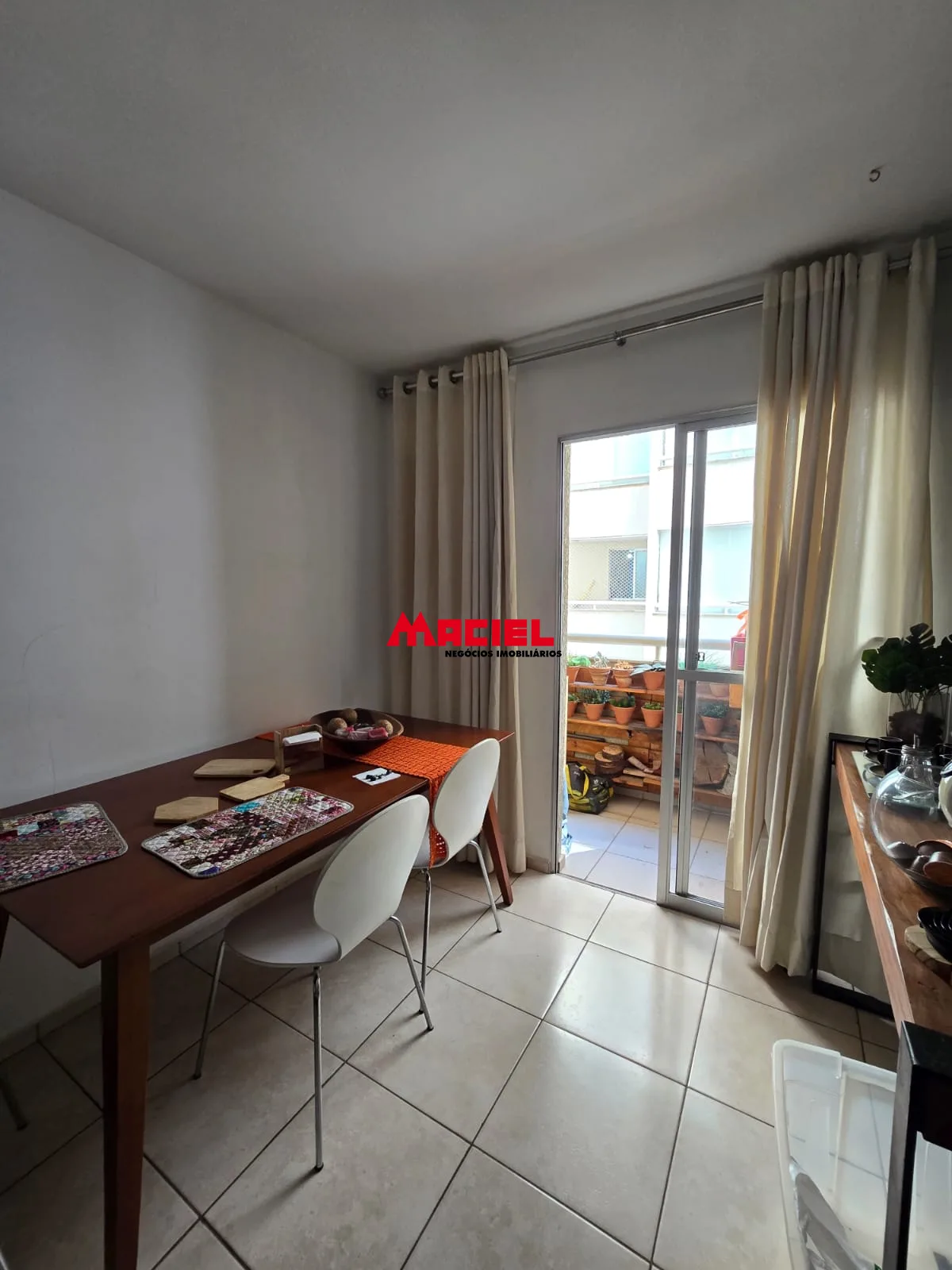 Comprar Apartamento / Padr&atilde;o em S&atilde;o Jos&eacute; dos Campos R$ 550.000,00 - Foto 12