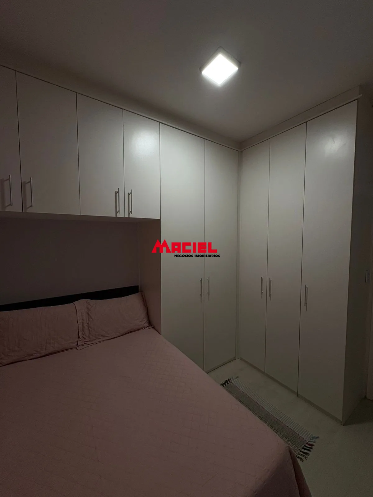 Comprar Apartamento / Padr&atilde;o em S&atilde;o Jos&eacute; dos Campos R$ 305.000,00 - Foto 9