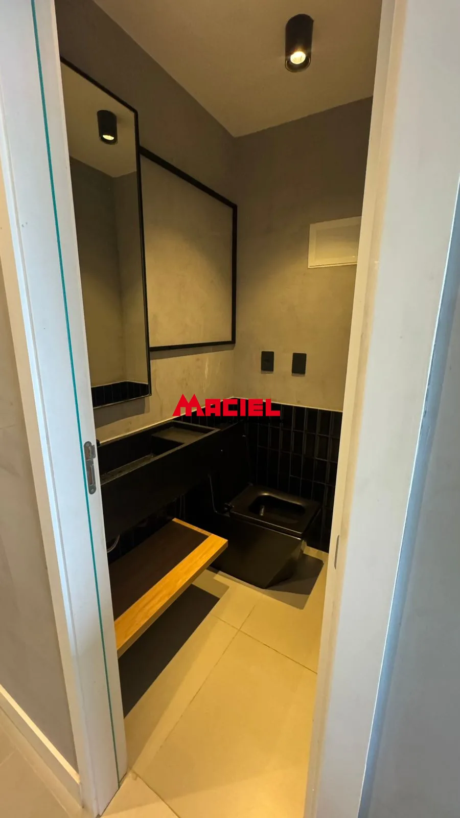 Comprar Apartamento / Padr&atilde;o em S&atilde;o Jos&eacute; dos Campos R$ 1.150.000,00 - Foto 2