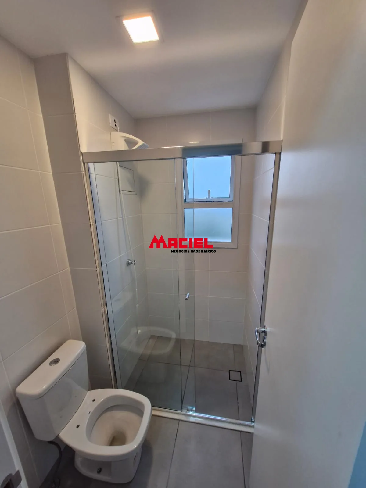 Alugar Apartamento / Padr&atilde;o em S&atilde;o Jos&eacute; dos Campos R$ 4.200,00 - Foto 4