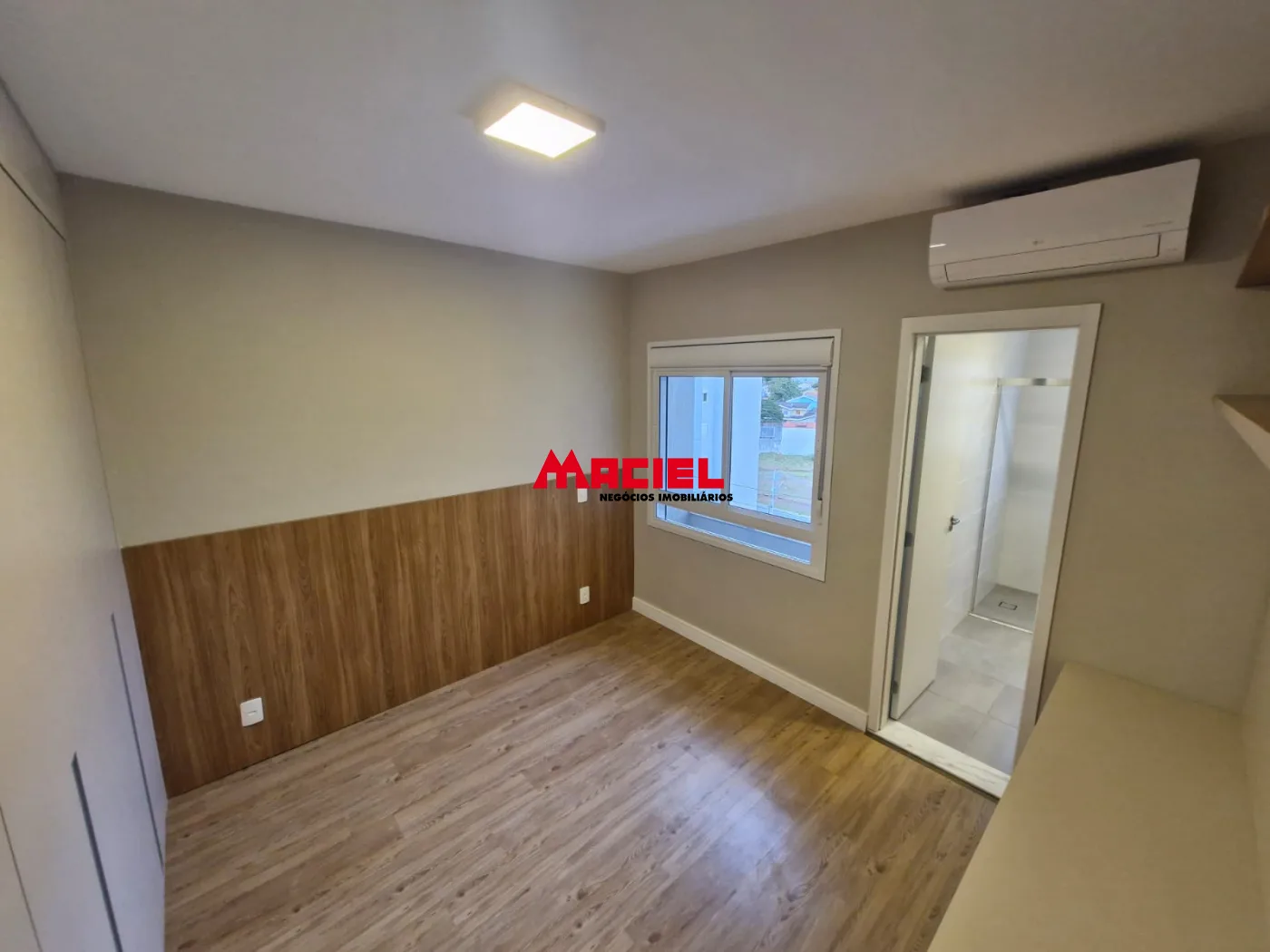 Alugar Apartamento / Padr&atilde;o em S&atilde;o Jos&eacute; dos Campos R$ 4.200,00 - Foto 14