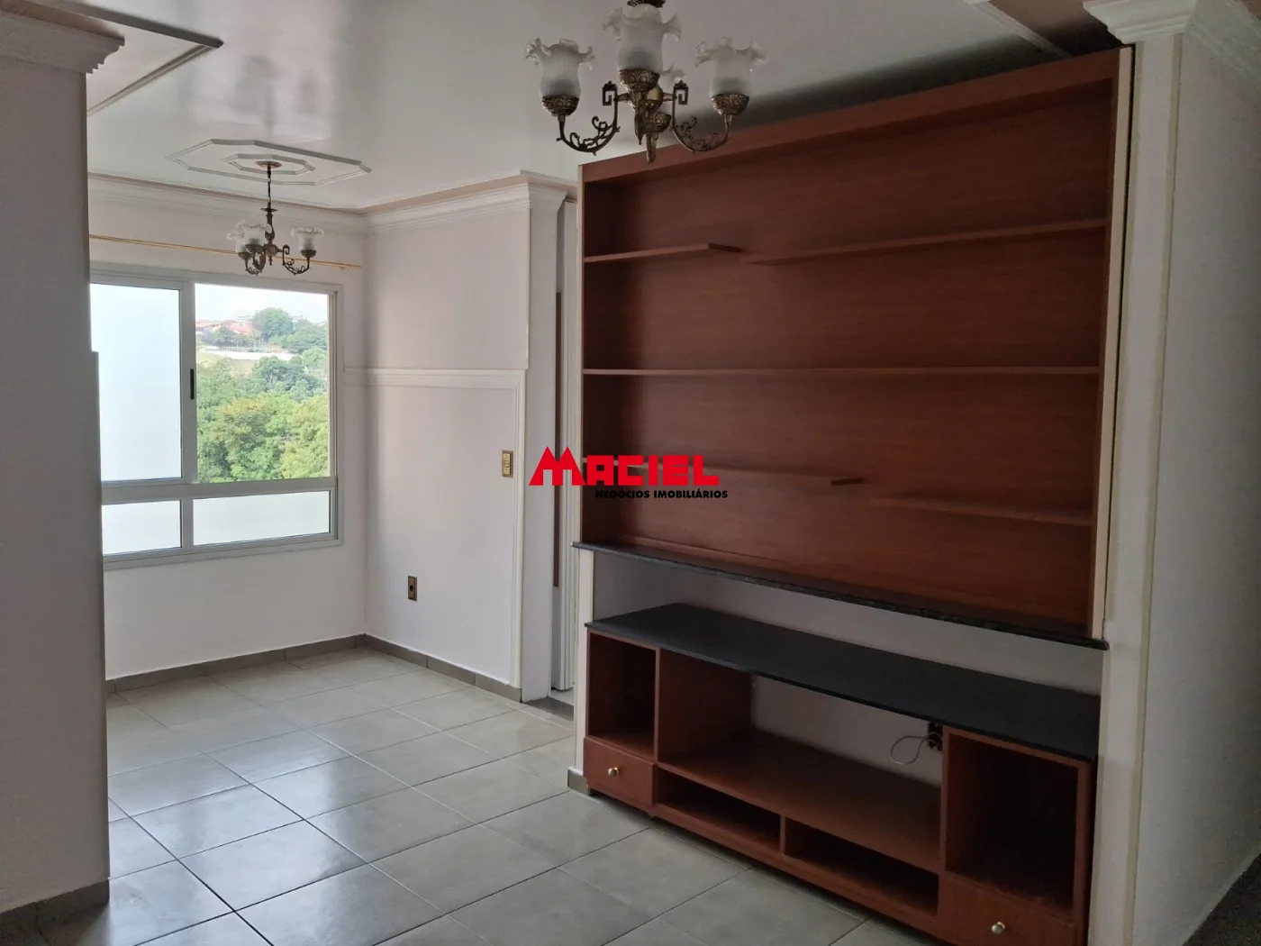 Comprar Apartamento / Padr&atilde;o em S&atilde;o Jos&eacute; dos Campos R$ 350.000,00 - Foto 3