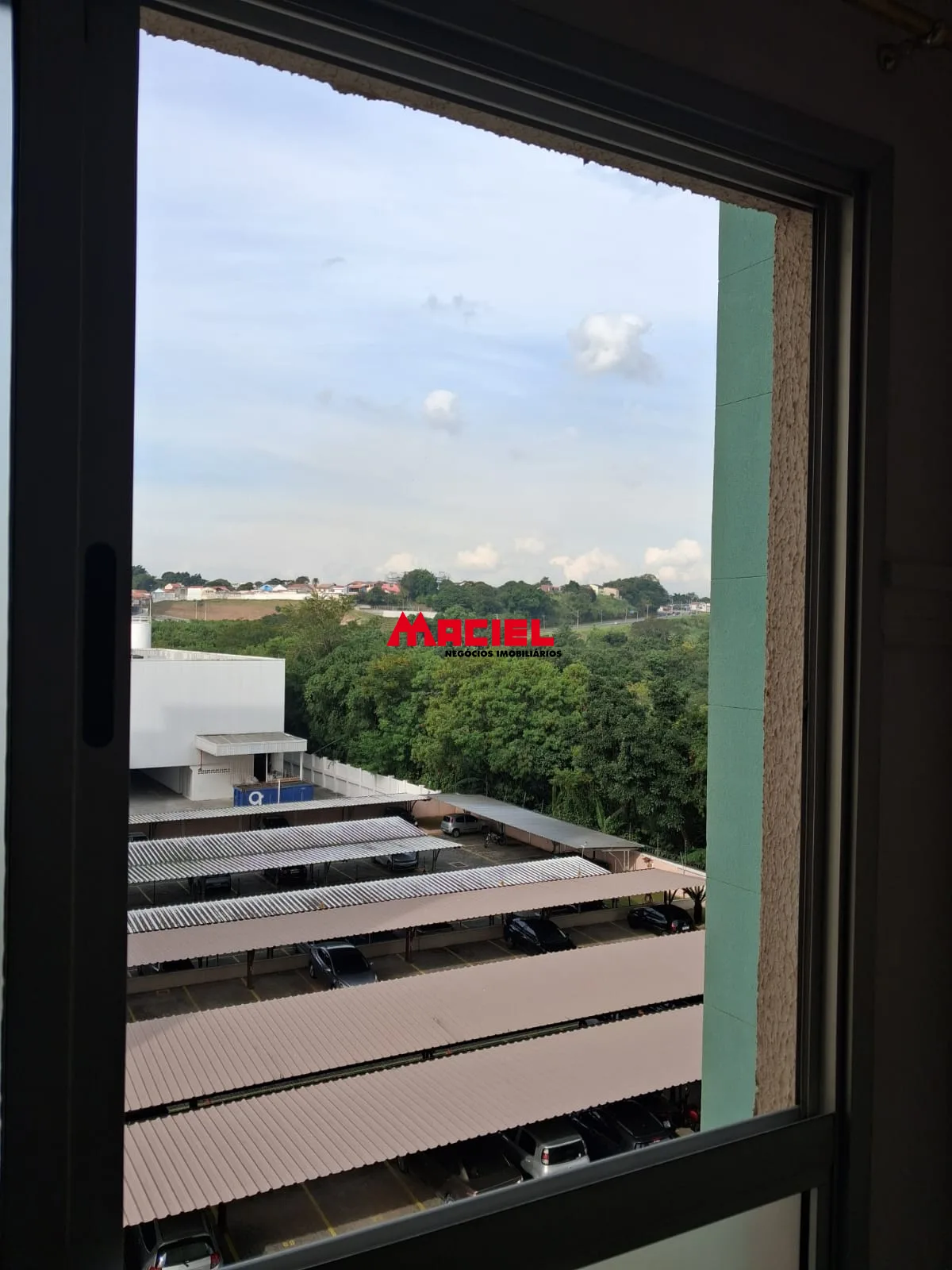 Comprar Apartamento / Padr&atilde;o em S&atilde;o Jos&eacute; dos Campos R$ 350.000,00 - Foto 15