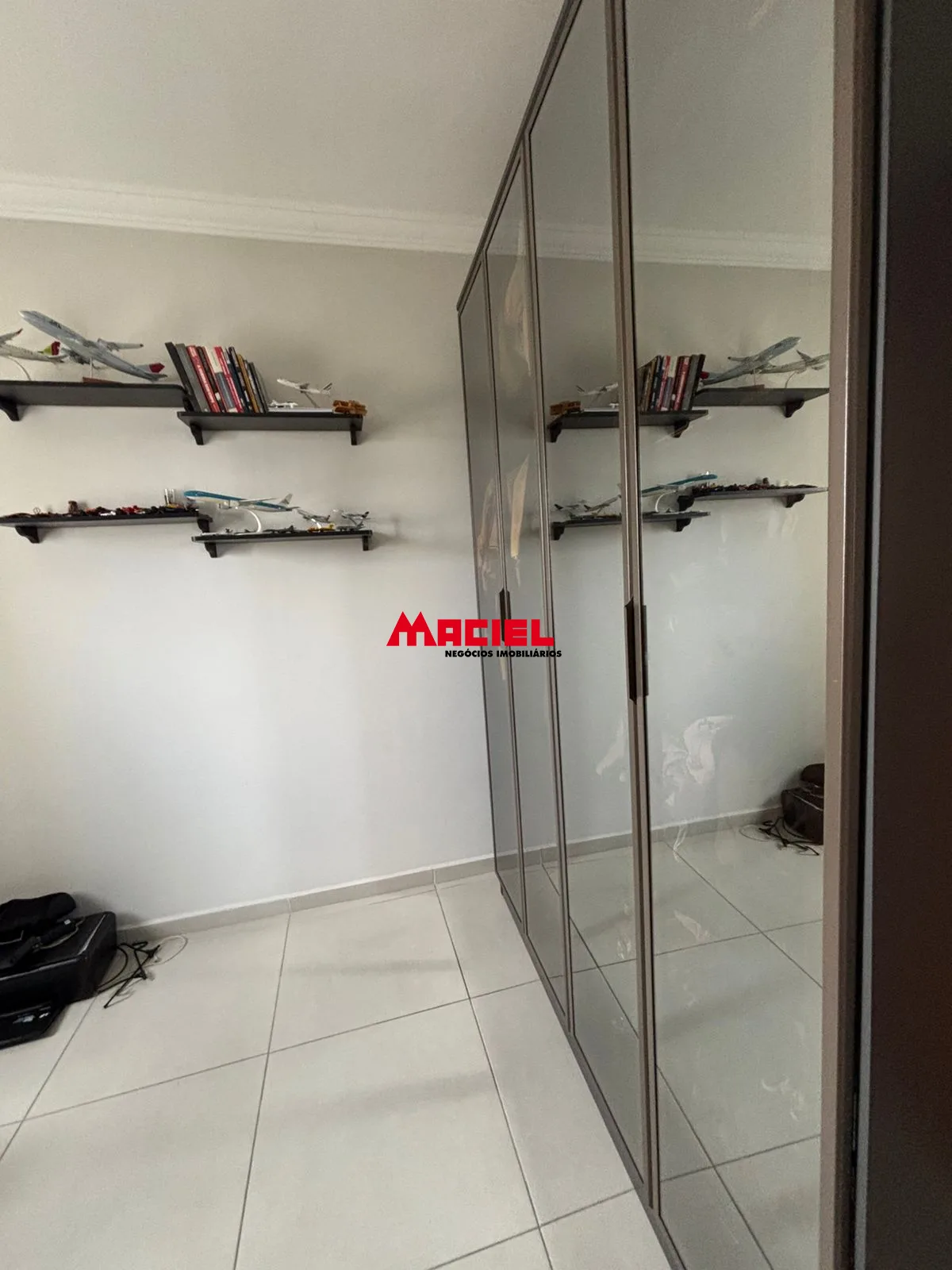Comprar Apartamento / Padr&atilde;o em S&atilde;o Jos&eacute; dos Campos R$ 500.000,00 - Foto 14